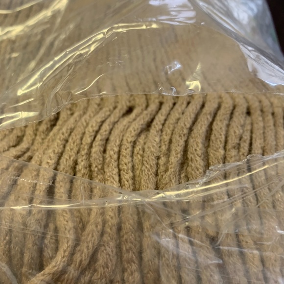 New! Classy neutral knit Shiraleah Camel Rowan Poncho sweater open tan NWT - Picture 6 of 10